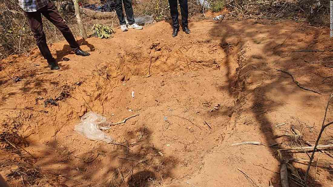 Somalis found dead in mass grave in Mozambique